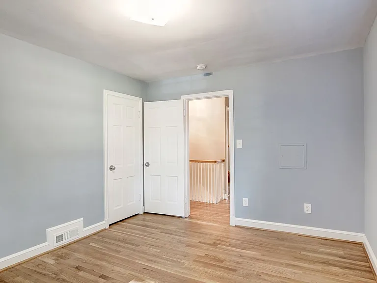 1626 Kalmia Rd NW — Photo 30