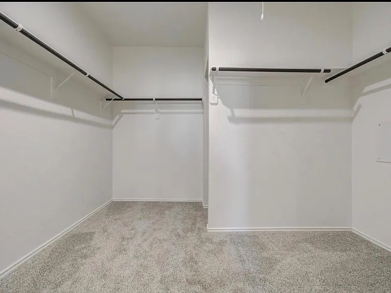 4230 Ramsbury Reach Ct — Photo 11