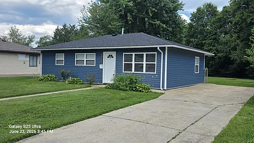 9911 Plaudit Way Photo 1