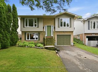 36 Hemlock St, Saint Catharines, ON L2T 4B7