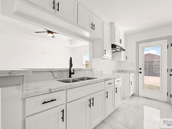 5th image of 6696 Los Arboles Ave