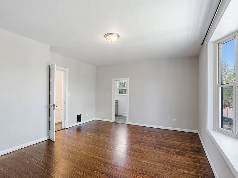 1230 Glen Ave — Photo 21