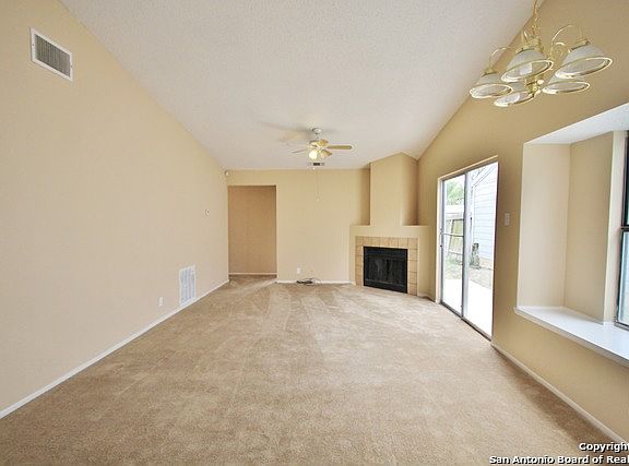 2nd image of 4182 Sunrise Creek Dr