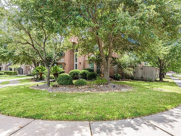 5th image of 2628 Santo Domingo Dr
