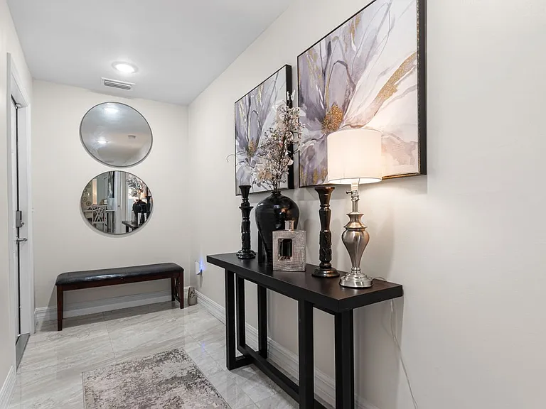 1137 Edgerton Ave — Photo 13
