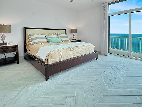 4th image of 310A Padre Blvd APT 3004