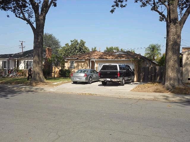 2nd image of 11207 Dorland Dr