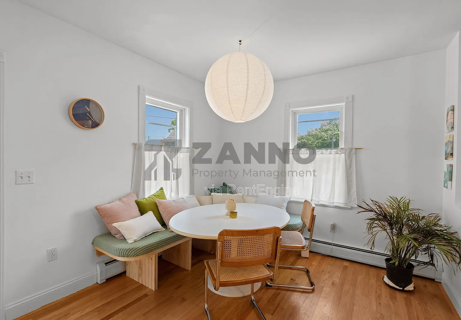 3 bed, 2.0 bath, 1928 sqft, $3,200 — Photo 4