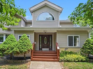 1011 State St, Adrian, MI 49221