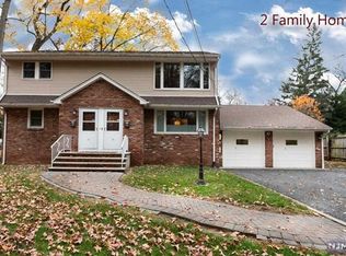 17 Barry Pl, Bergenfield, NJ 07621
