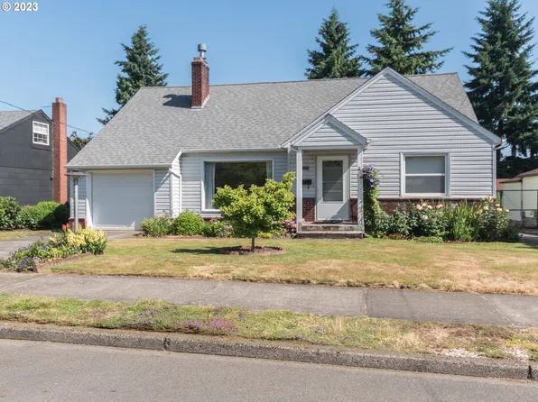 6255 NE Emerson St, Portland, OR 97218