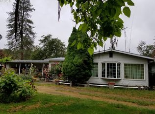 394 Stanton Park Rd, Myrtle Creek, OR 97457