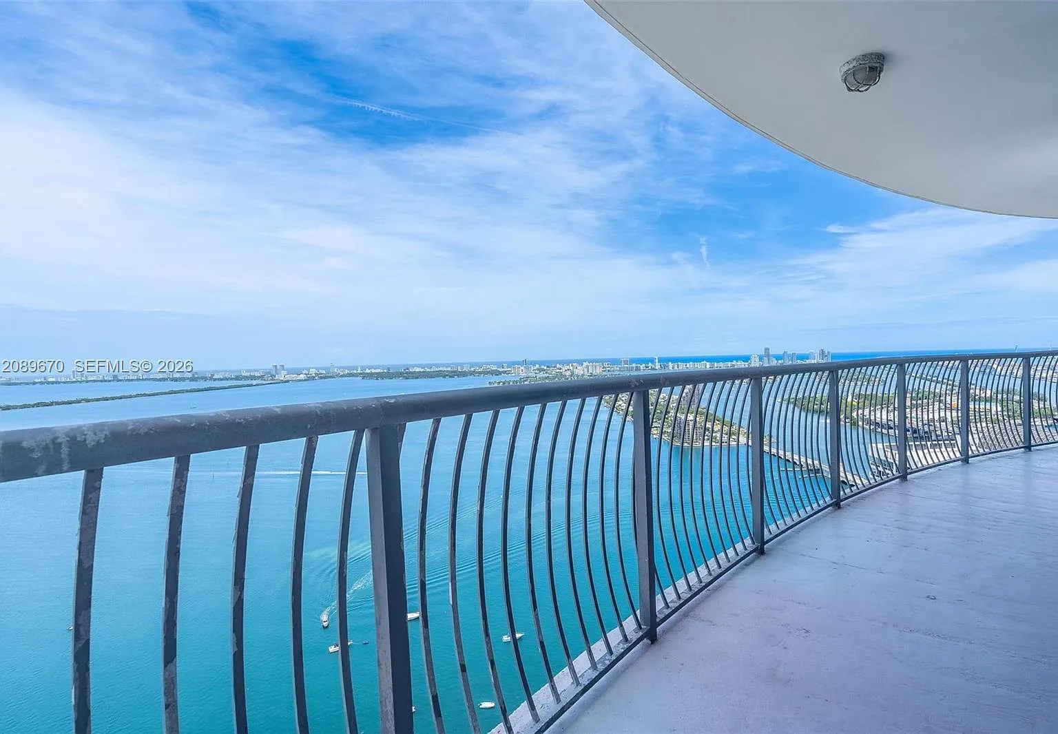 Opera Tower Condo — Photo 3