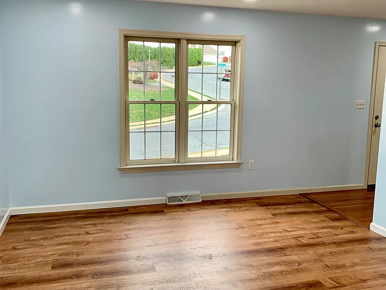 215 Mason Dr — Photo 6