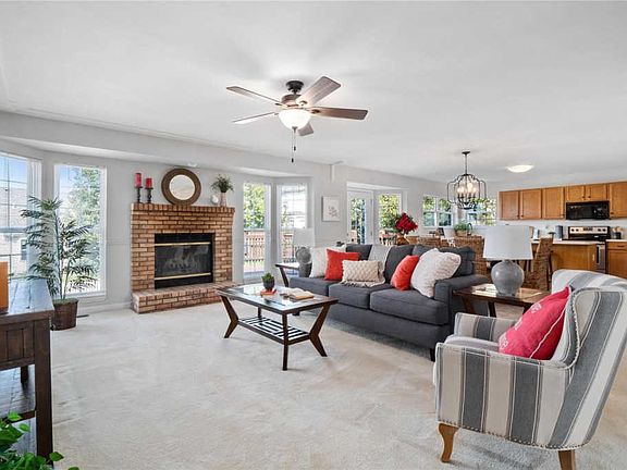 5th image of 17011 Old Hollow Ct