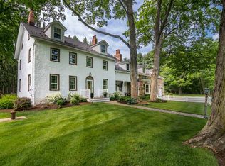 10 Naughright Rd, Long Valley, NJ 07853