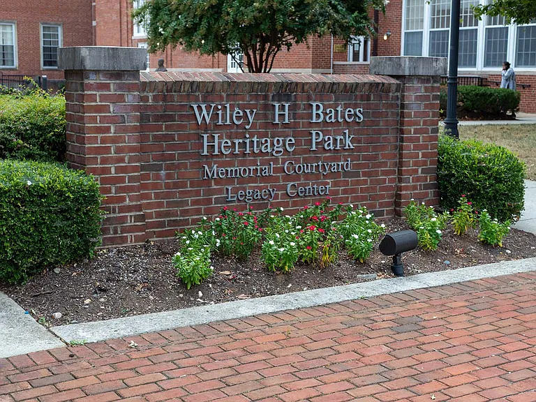 Wiley Bates — Photo 23