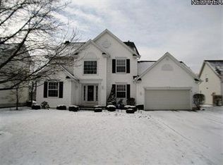 2952 Greenspire Ln, Akron, OH