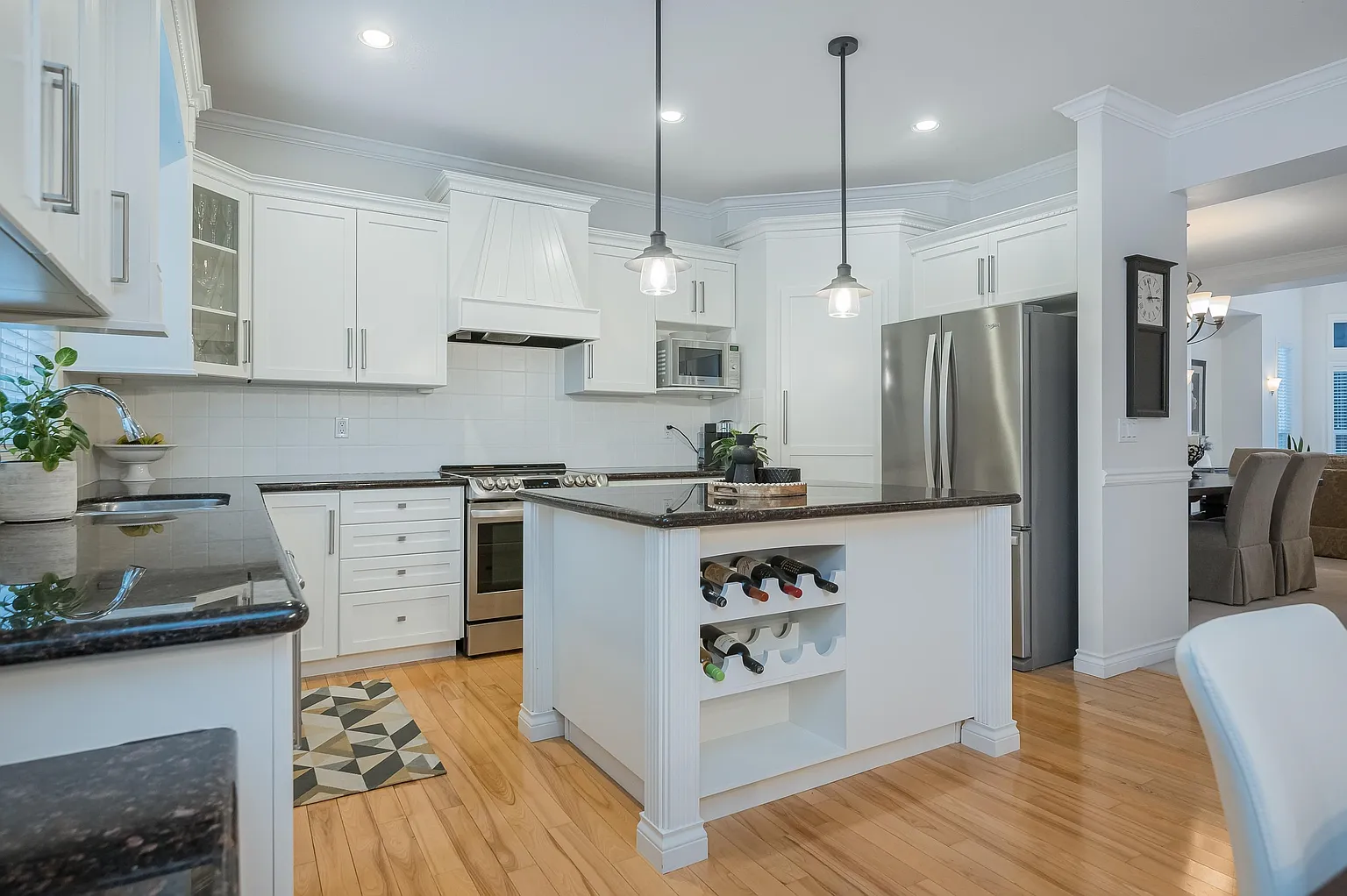 21650 91st Ave photo 1