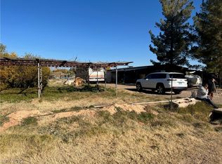 920 Ramos Ranch Rd, Moapa Valley, NV 89040