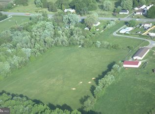 32 Main St, Warwick, MD 21912