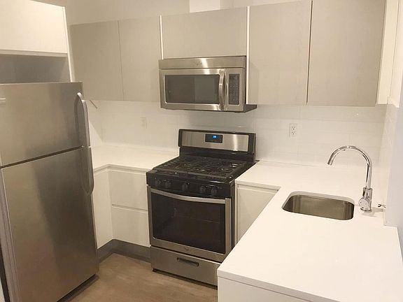 5th image of 812 Myrtle Ave #2C