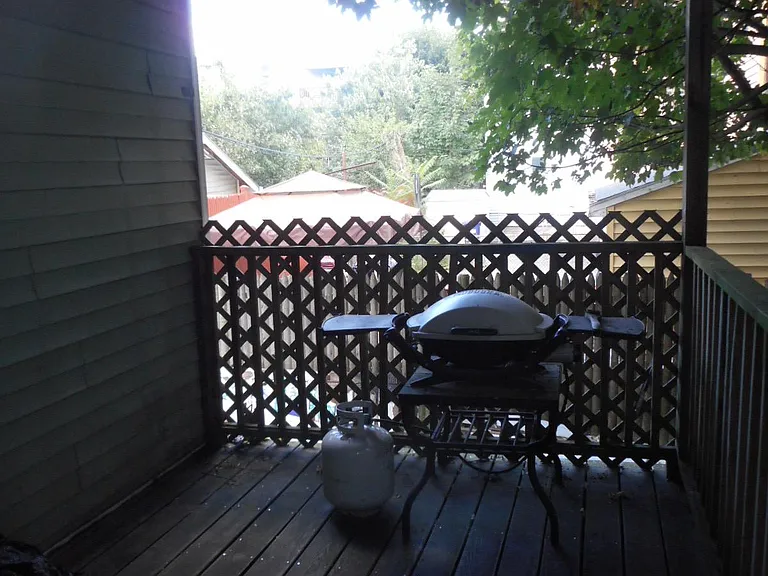 5 Moseley St #1 — Photo 5