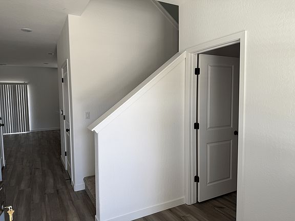 2nd image of 4104 Clary Ct