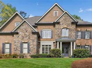 325 Plantation Way, Roswell, GA
