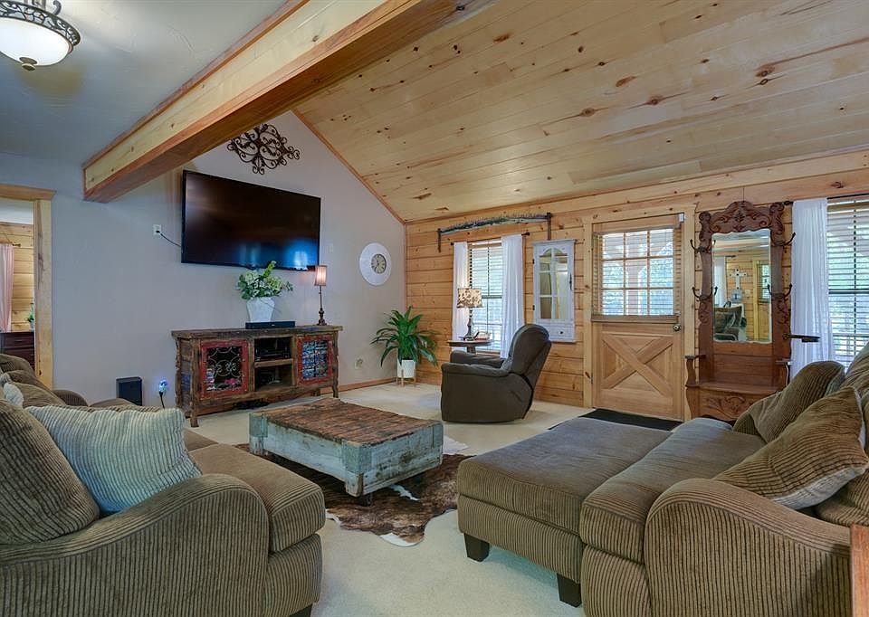 1st image of 38711 Sugar Wood Dr