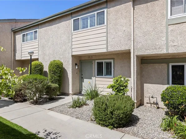 8347 Grenoble St Unit 4, Sunland, CA 91040