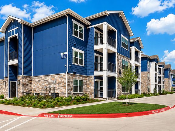 3rd image of 17744 Wayforest Dr APT 3309