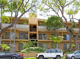 056 - Sunshine Palms, West Hollywood, CA 90046