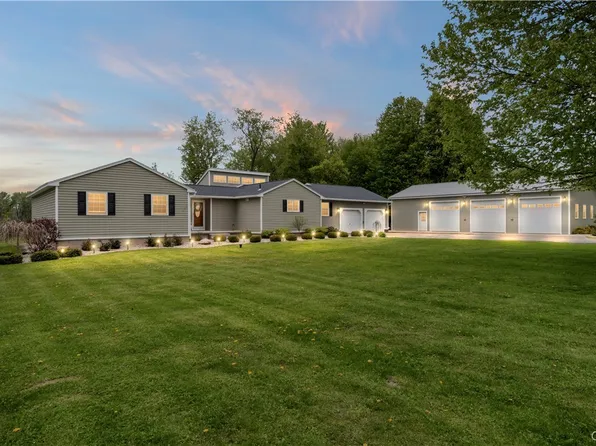 8205 Kirkville Rd, Kirkville, NY 13082