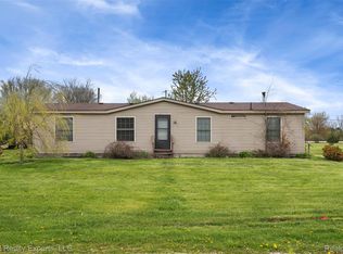 13620 Gilbert Rd, Allenton, MI 48002