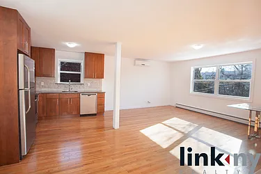 Rented by Link NY Realty