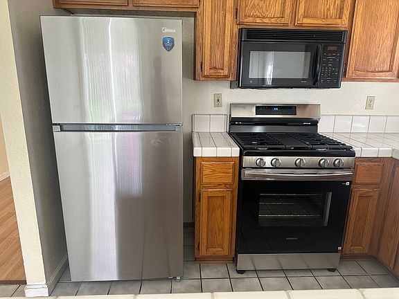 4th image of 6513 Canyon Creek Way