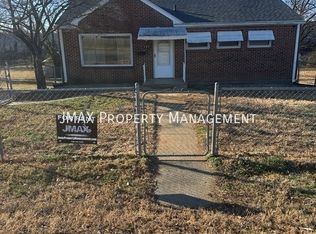 936 Greenhurst Ave NW, Roanoke, VA 24012