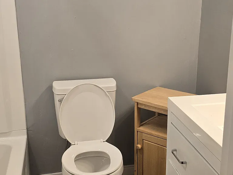 829 Richard Ave — Photo 18