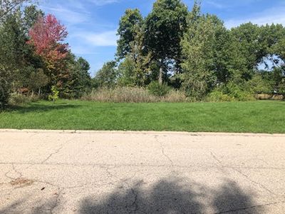 244 Red Oak Ct #77, Island Lake, IL, 60042