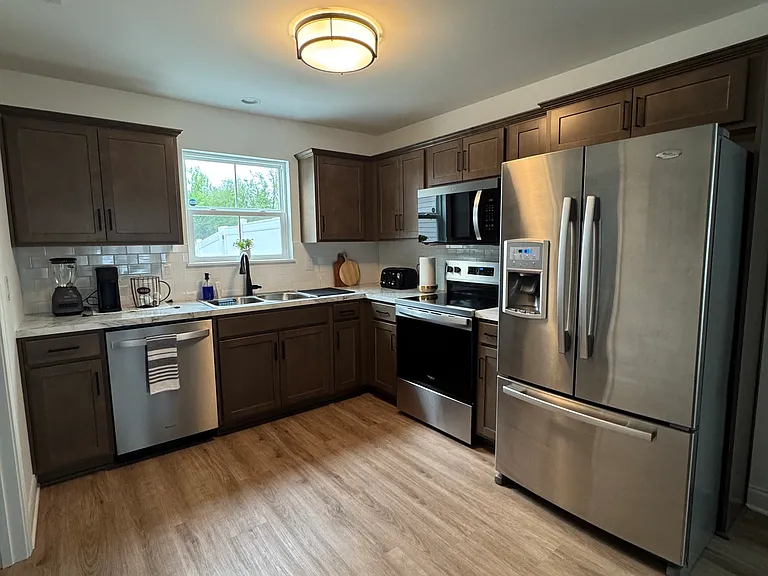 2087 Aster Dr — Photo 5