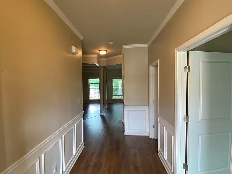 1475 Ox Bridge Way — Photo 2