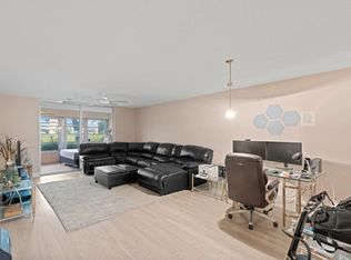 7300 Lake Circle Dr APT 105, Margate, FL 33063