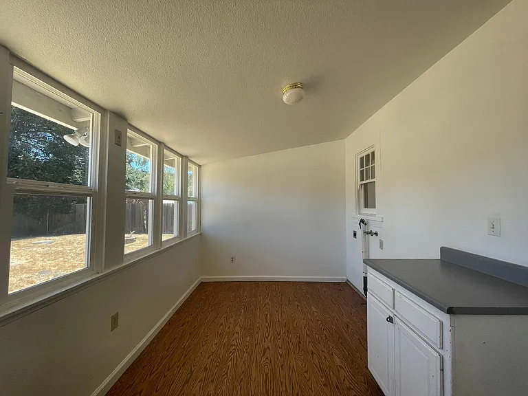 9230 Curbaril Ave — Photo 23