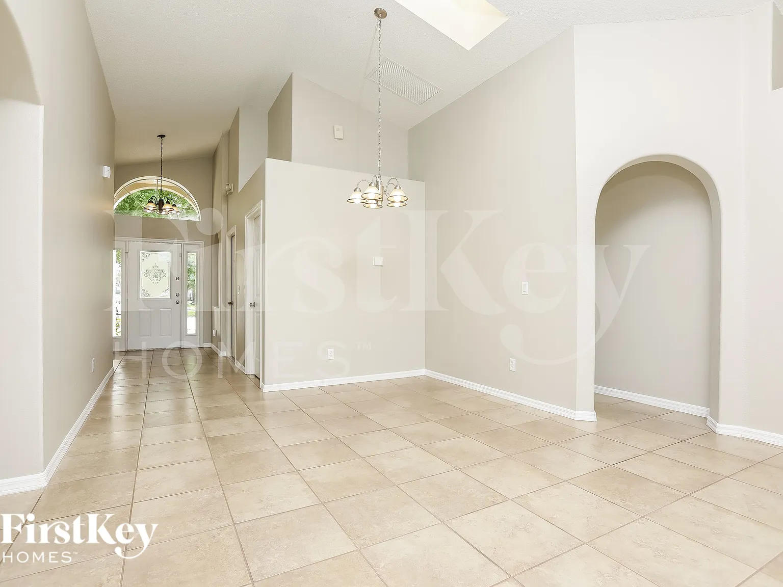 4 bed, 3.0 bath, 1760 sqft, $2,020 — Photo 3