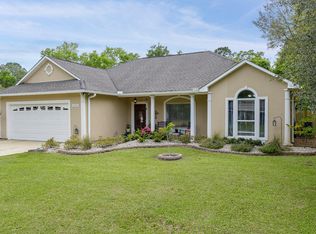 1225 Spruce St, Ocean Springs, MS 39564