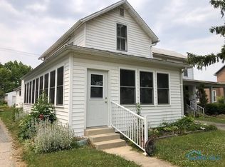 427 E Market St, Tiffin, OH 44883
