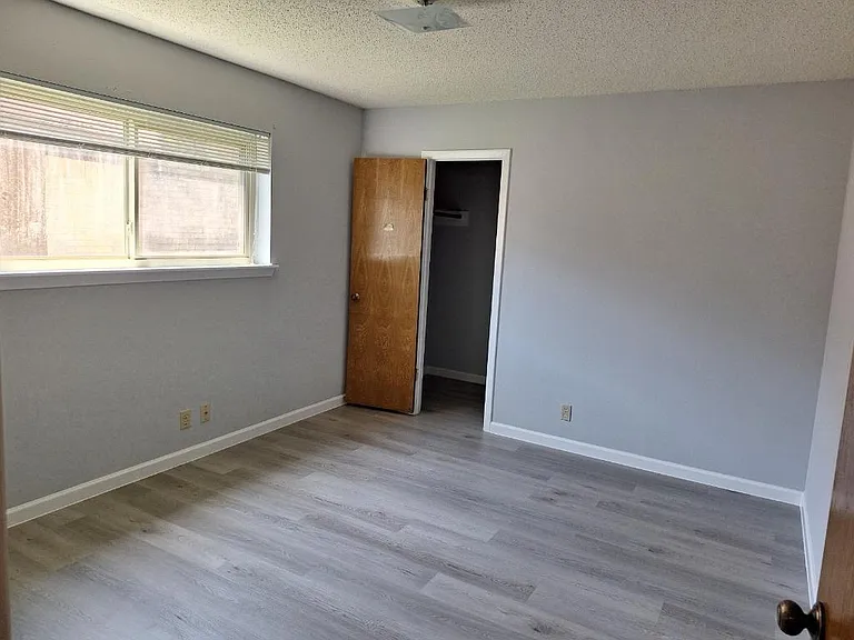 605 Noreda St — Photo 9