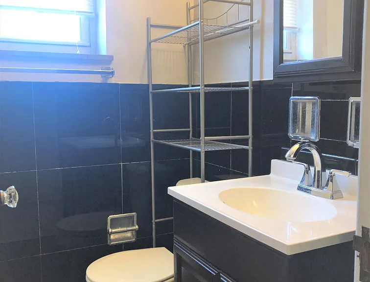 5712 Phillips Ave #B8 — Photo 89