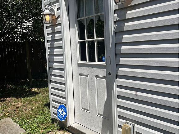 2nd image of 108 Sabrina Ln
